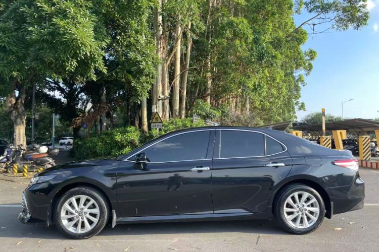 Used Toyota Camry 2021 2.0G Luxury Edition Exterior 4