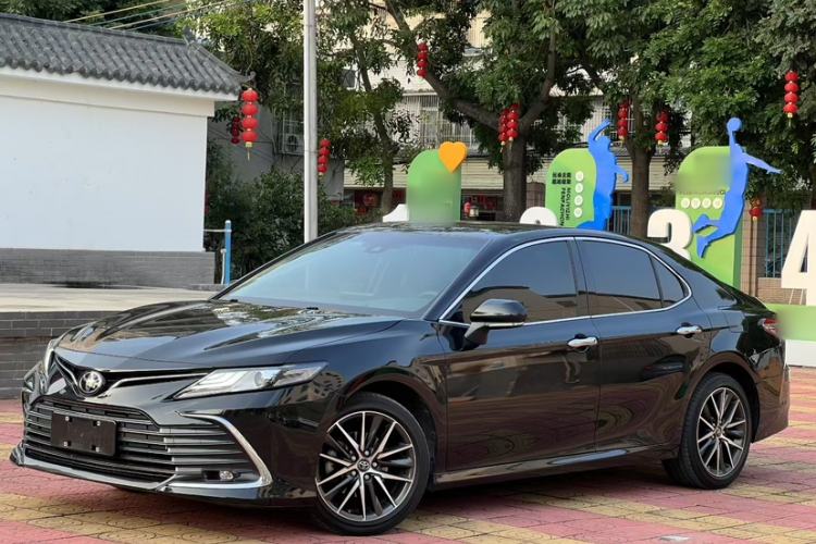 Used Toyota Camry 2021 2.5G Luxury Edition Exterior 4