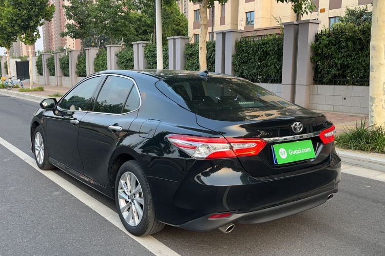 Used Toyota Camry 2021 2.0G Luxury Edition Exterior 4