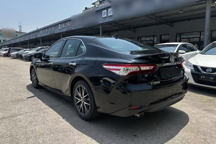 Used Toyota Camry 2021 2.5G Luxury Edition Exterior 4
