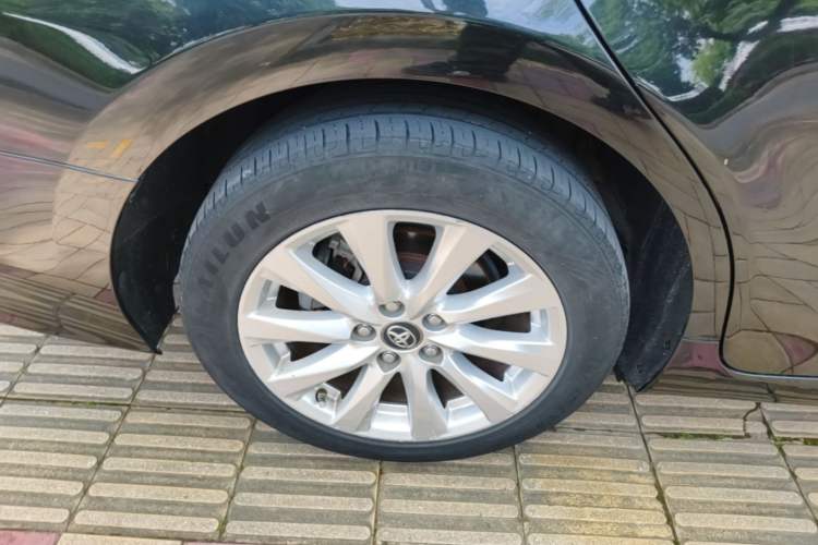 Used Toyota Camry 2021 2.0G Luxury Edition Exterior 5