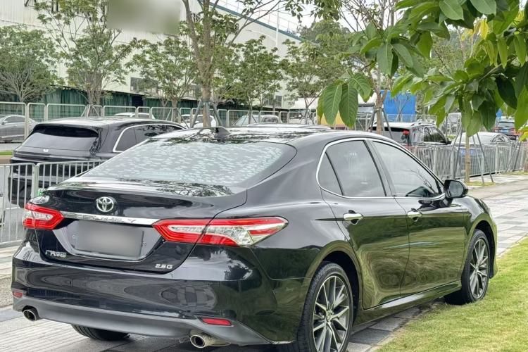 Used Toyota Camry 2021 2.5G Luxury Edition Exterior 5