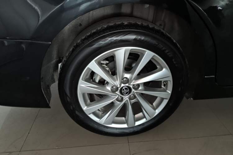 Used Toyota Camry 2021 2.0G Luxury Edition Exterior 5