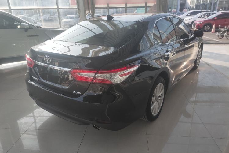 Used Toyota Camry 2021 2.0G Luxury Edition Exterior 5