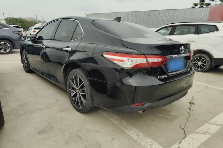 Used Toyota Camry 2021 2.5G Luxury Edition Exterior 5