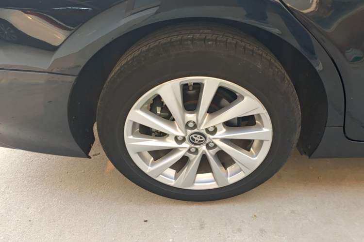 Used Toyota Camry 2021 2.0G Luxury Edition Exterior 5