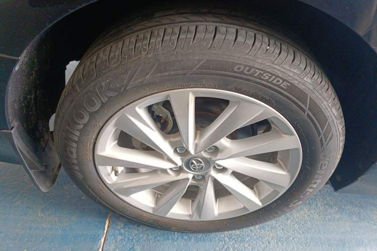Used Toyota Camry 2021 Dual-Motor 2.5 HGVP Leading Edition Exterior 5