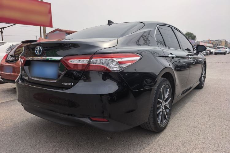 Used Toyota Camry 2021 Dual-Motor 2.5HG Luxury Edition Exterior 5