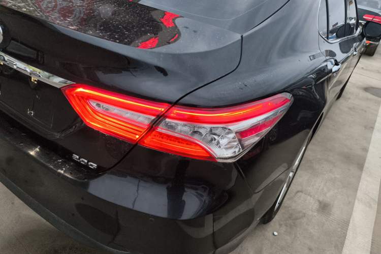 Used Toyota Camry 2021 2.0G Luxury Edition Exterior 6