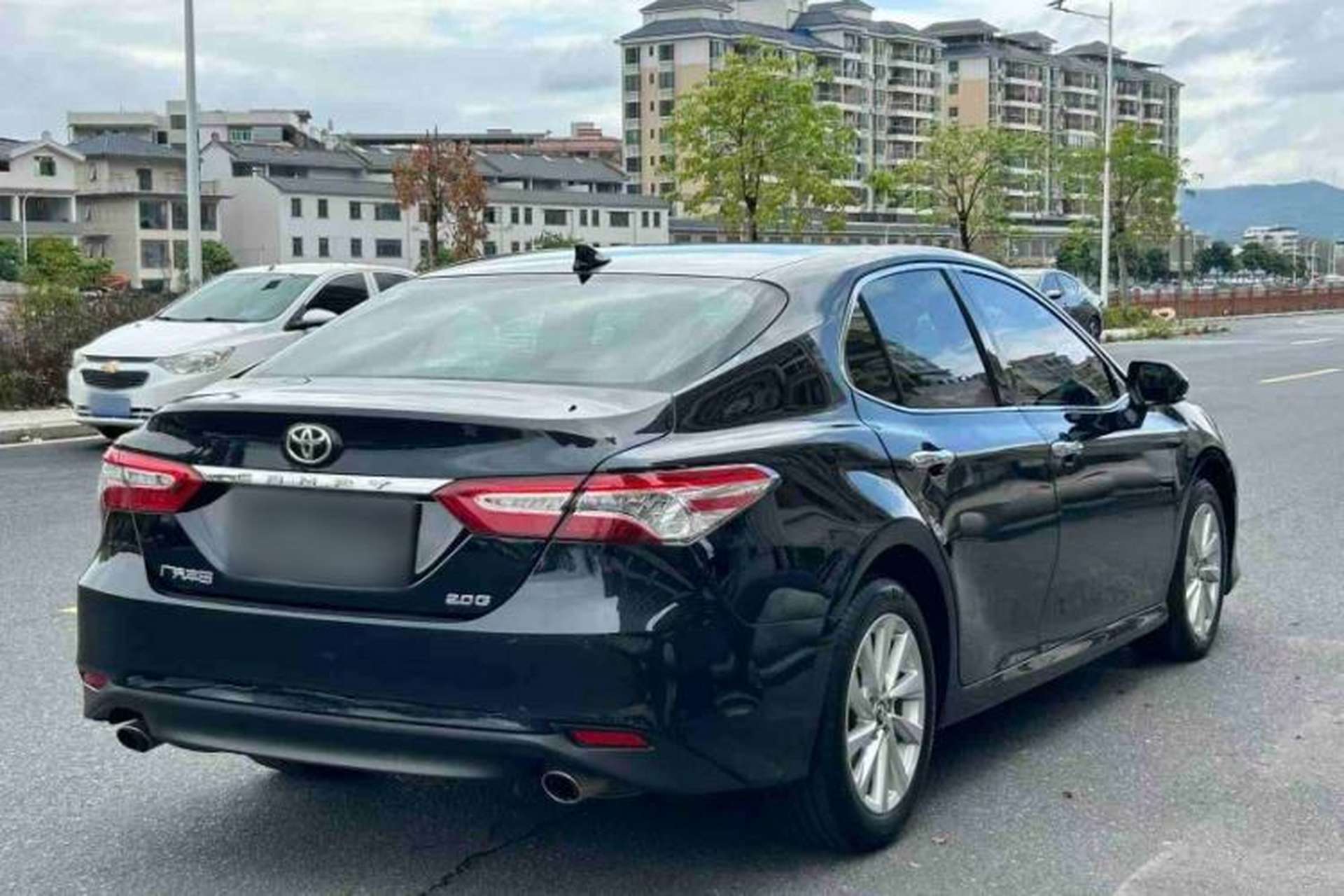 Used Toyota Camry 2021 2.0G Luxury Edition Exterior 6