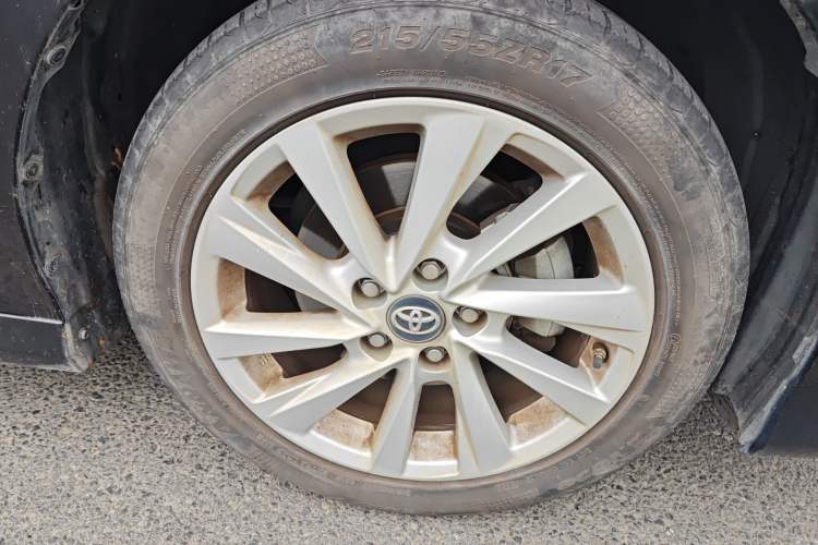 Used Toyota Camry 2021 2.0G Luxury Edition Exterior 7