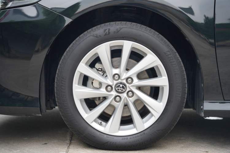 Used Toyota Camry 2021 2.0G Luxury Edition Exterior 9