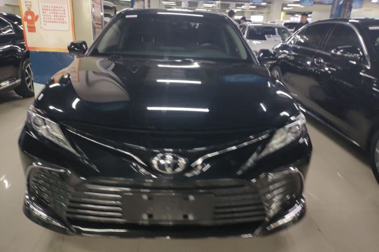 Used Toyota Camry 2021 2.5G Luxury Edition Front