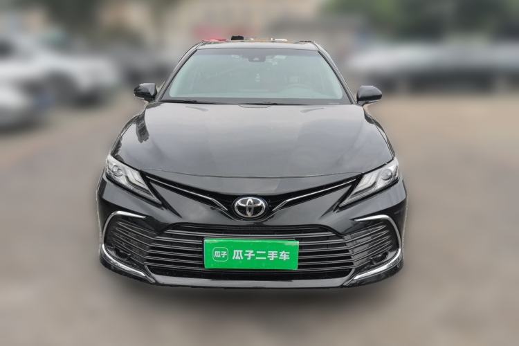 Used Toyota Camry 2021 2.0G Luxury Edition Front