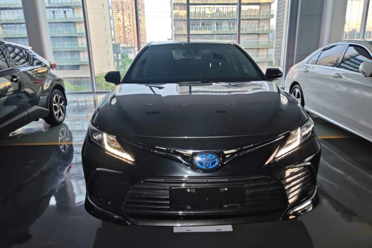 Used Toyota Camry 2021 Dual-Motor 2.5 HGVP Leading Edition Front