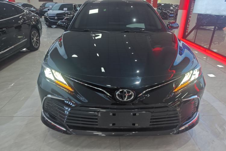 Used Toyota Camry 2021 2.0G Luxury Edition Front