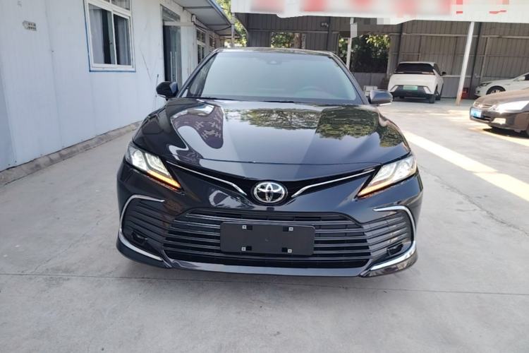 Used Toyota Camry 2021 2.0G Luxury Edition Front