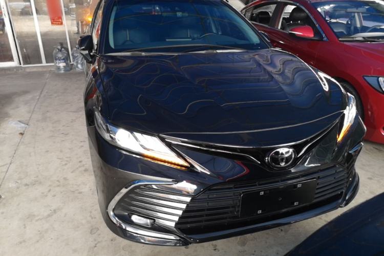 Used Toyota Camry 2021 2.0G Luxury Edition Front
