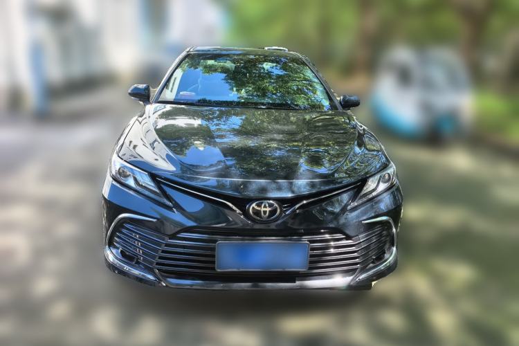 Used Toyota Camry 2021 2.5G Luxury Edition Front