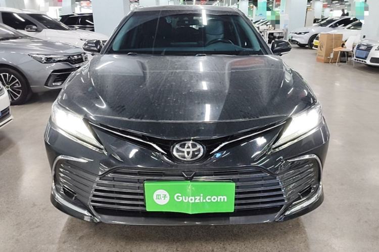 Used Toyota Camry 2021 2.0G Luxury Edition Front