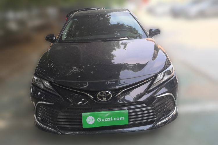 Used Toyota Camry 2021 2.0G Luxury Edition Front