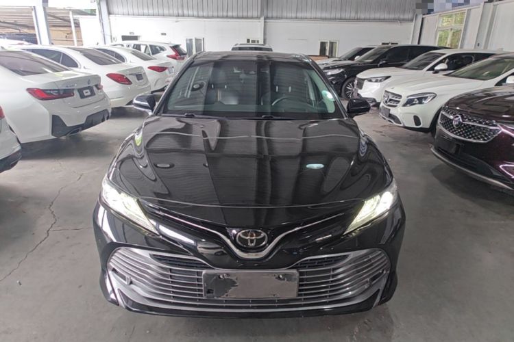 Used Toyota Camry 2021 2.0G Luxury Edition Front