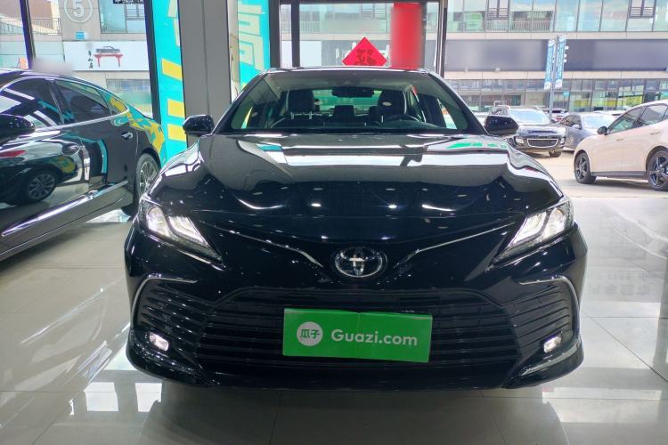 Used Toyota Camry 2021 2.0G Luxury Edition Front