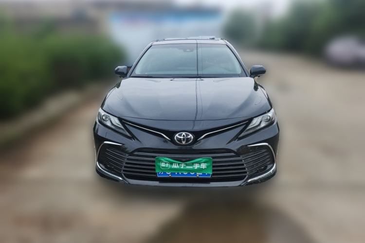 Used Toyota Camry 2021 2.0G Luxury Edition Front