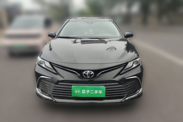 Used Toyota Camry 2021 2.0G Luxury Edition Front