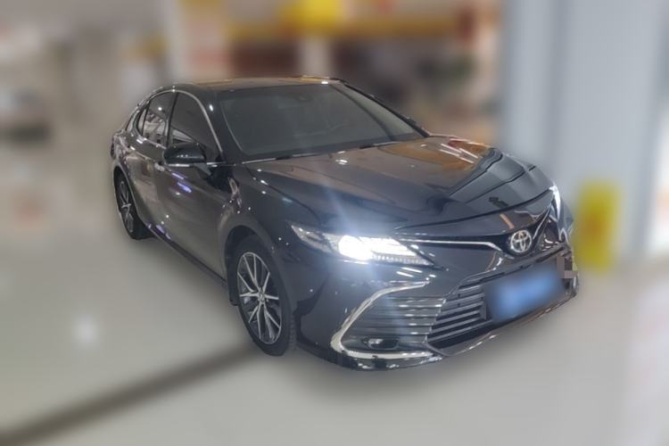 Used Toyota Camry 2021 2.5G Luxury Edition Front Right 45 Deg