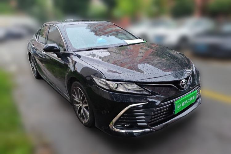 Used Toyota Camry 2021 2.5G Luxury Edition Front Right 45 Deg
