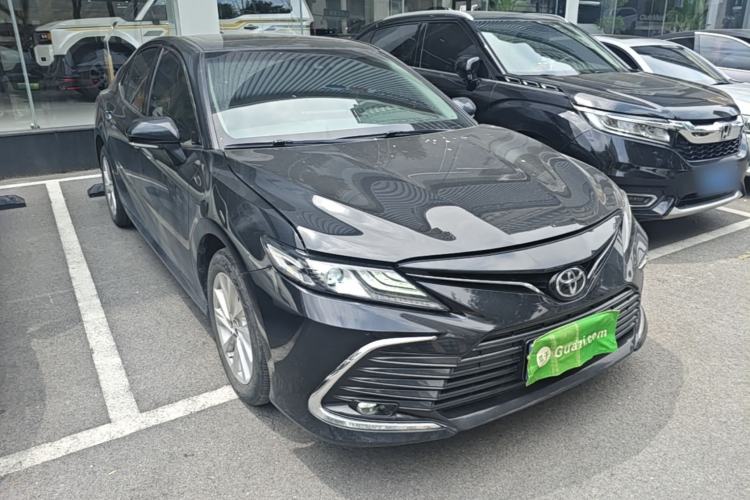 Used Toyota Camry 2021 2.0G Luxury Edition Front Right 45 Deg