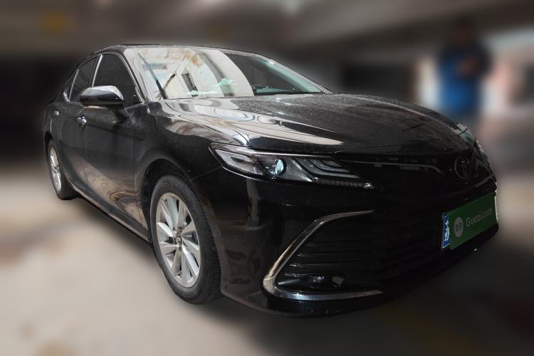Used Toyota Camry 2021 2.0G Luxury Edition Front Right 45 Deg