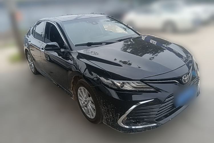 Used Toyota Camry 2021 2.0G Luxury Edition Front Right 45 Deg