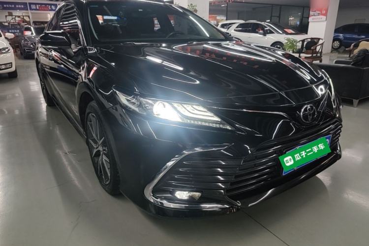 Used Toyota Camry 2021 2.5G Luxury Edition Front Right 45 Deg