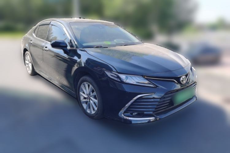 Used Toyota Camry 2021 2.0G Luxury Edition Front Right 45 Deg