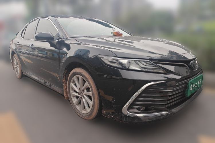 Used Toyota Camry 2021 2.0G Luxury Edition Front Right 45 Deg