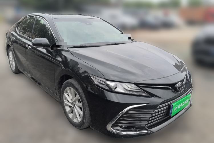 Used Toyota Camry 2021 2.0G Luxury Edition Front Right 45 Deg