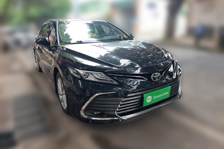Used Toyota Camry 2021 2.0G Luxury Edition Front Right 45 Deg