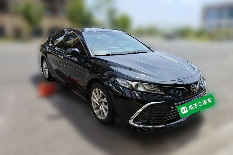 Used Toyota Camry 2021 2.0G Luxury Edition Front Right 45 Deg