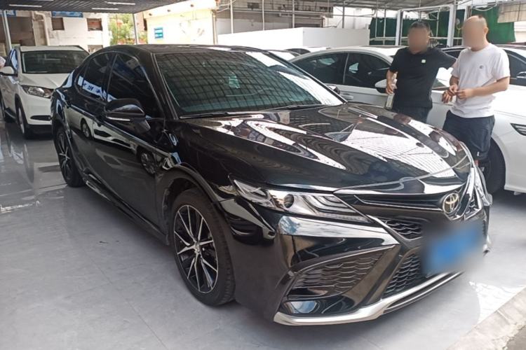 Used Toyota Camry 2021 2.0S FENGSHANG Edition Front Right 45 Deg
