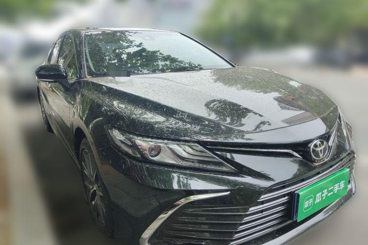 Used Toyota Camry 2021 2.5G Luxury Edition Front Right 45 Deg