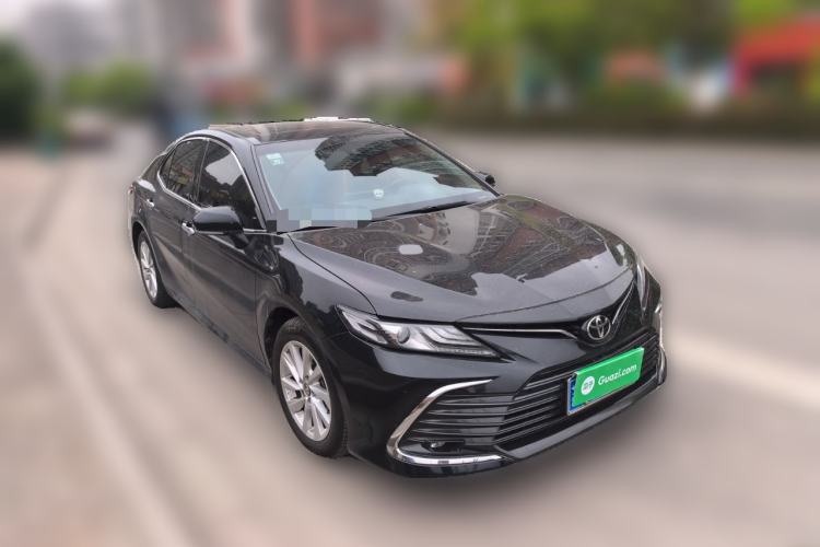 Used Toyota Camry 2021 2.0G Luxury Edition Front Right 45 Deg