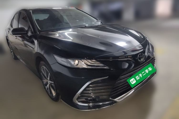 Used Toyota Camry 2021 2.5G Luxury Edition Front Right 45 Deg