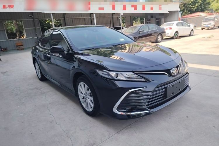 Used Toyota Camry 2021 2.0G Luxury Edition Front Right 45 Deg