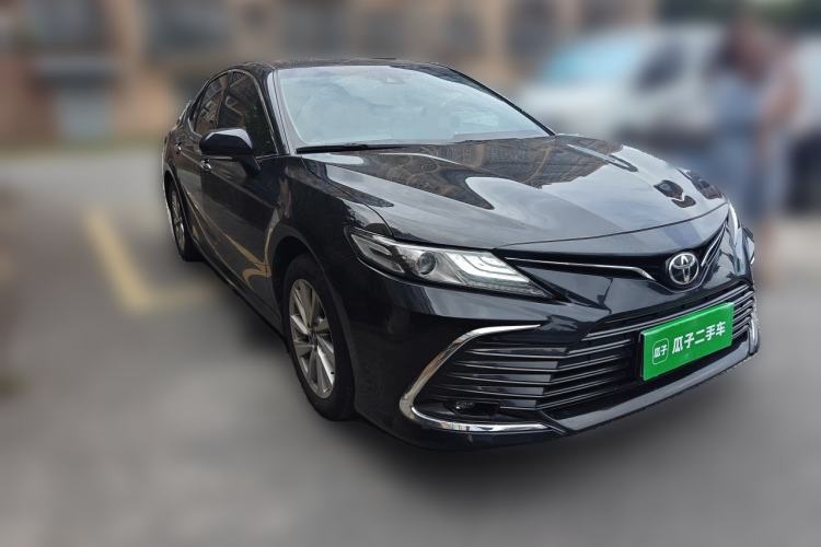 Used Toyota Camry 2021 2.0G Luxury Edition Front Right 45 Deg