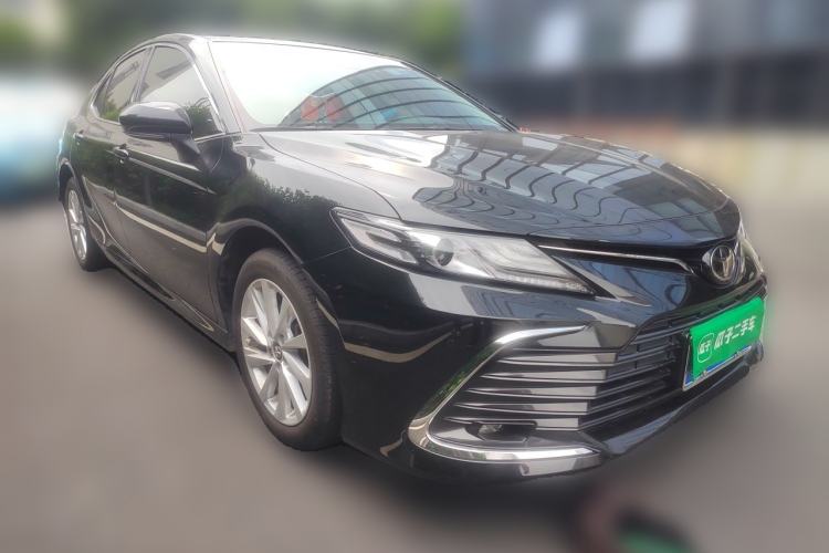 Used Toyota Camry 2021 2.0G Luxury Edition Front Right 45 Deg