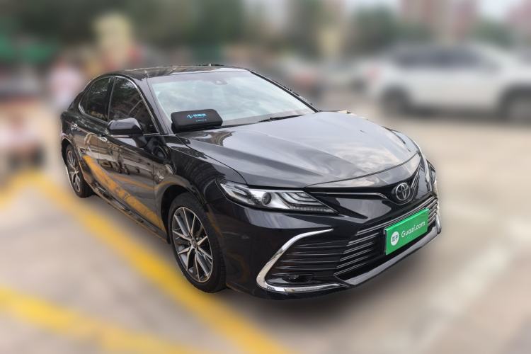 Used Toyota Camry 2021 2.5G Luxury Edition Front Right 45 Deg