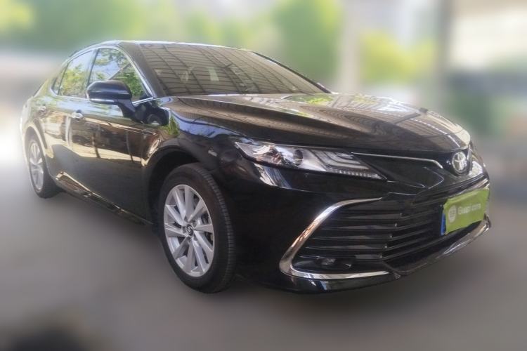 Used Toyota Camry 2021 2.0G Luxury Edition Front Right 45 Deg