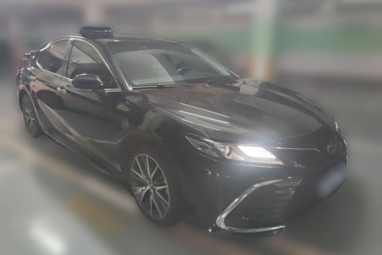 Used Toyota Camry 2021 2.5G Luxury Edition Front Right 45 Deg